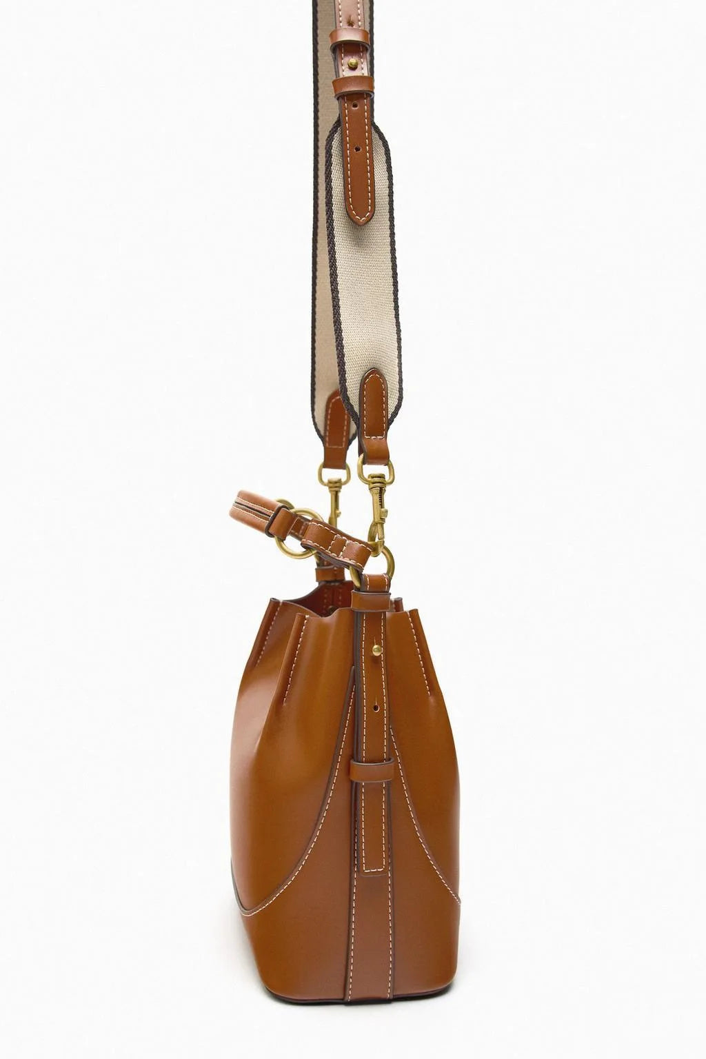 Delaney Wide Strap Bucket Bag