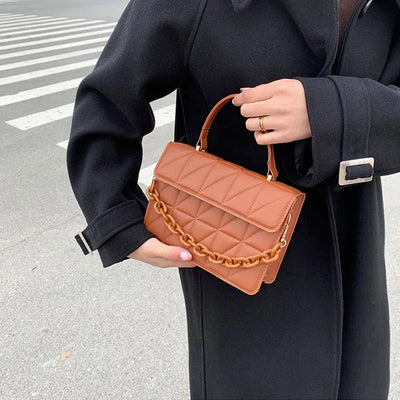 Iconic Chain Crossbody Bag