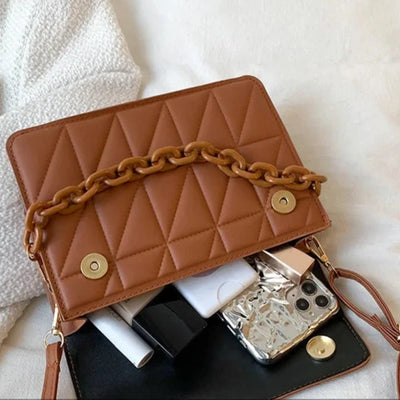 Iconic Chain Crossbody Bag