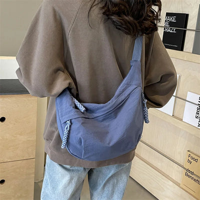 Mila Venture Mailman Bag